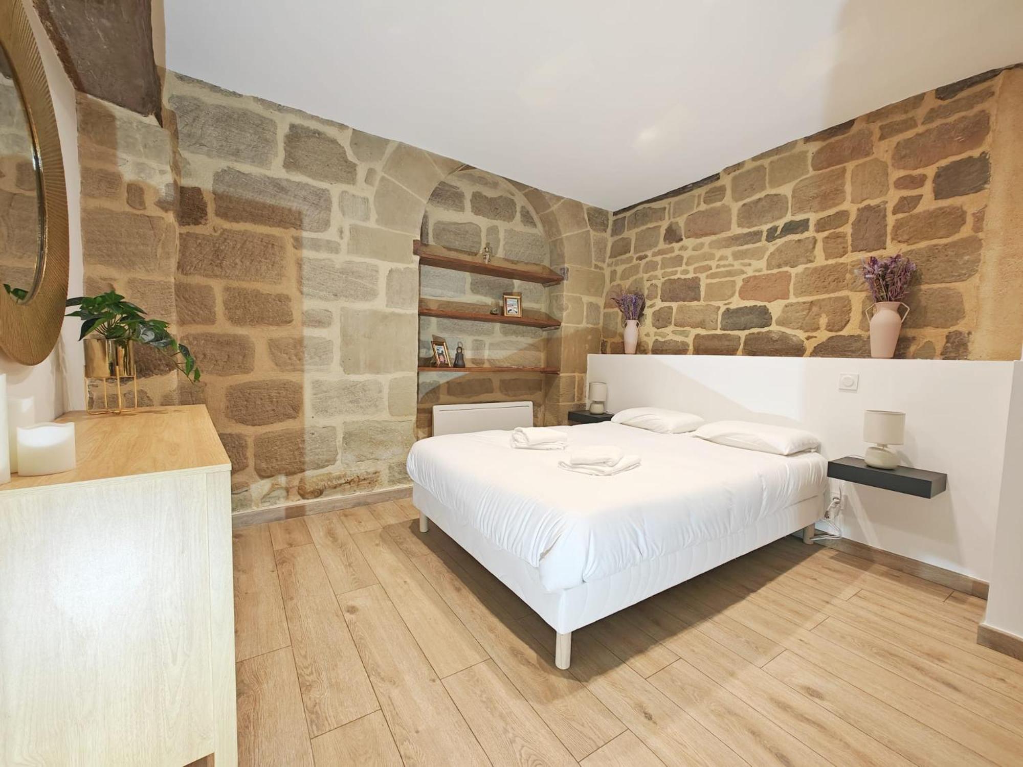 Le One, Cosy Et Authentique Brive-la-Gaillarde Exterior foto
